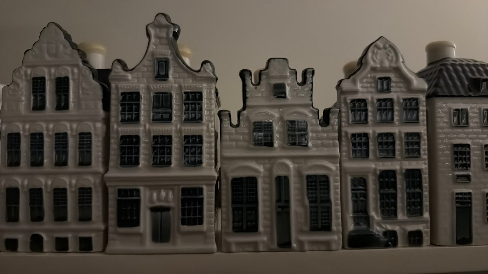 Complete serie gesealde klm huisjes, Ophalen, Zo goed als nieuw