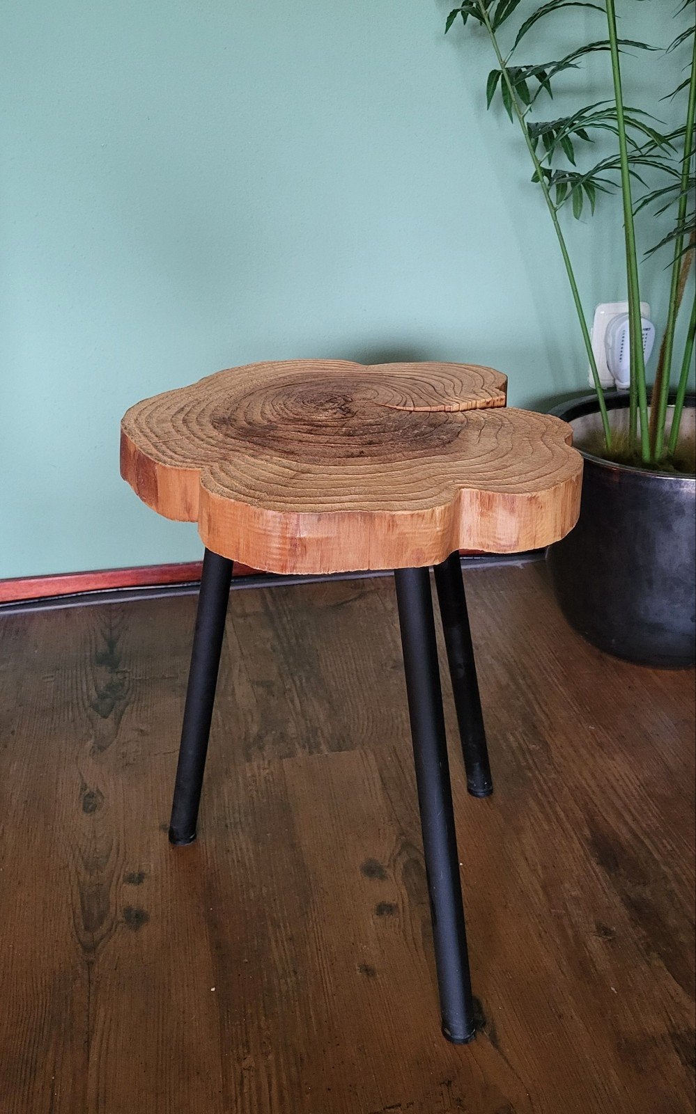 Leuk boomstamtafeltje, Ophalen of Verzenden, Hout