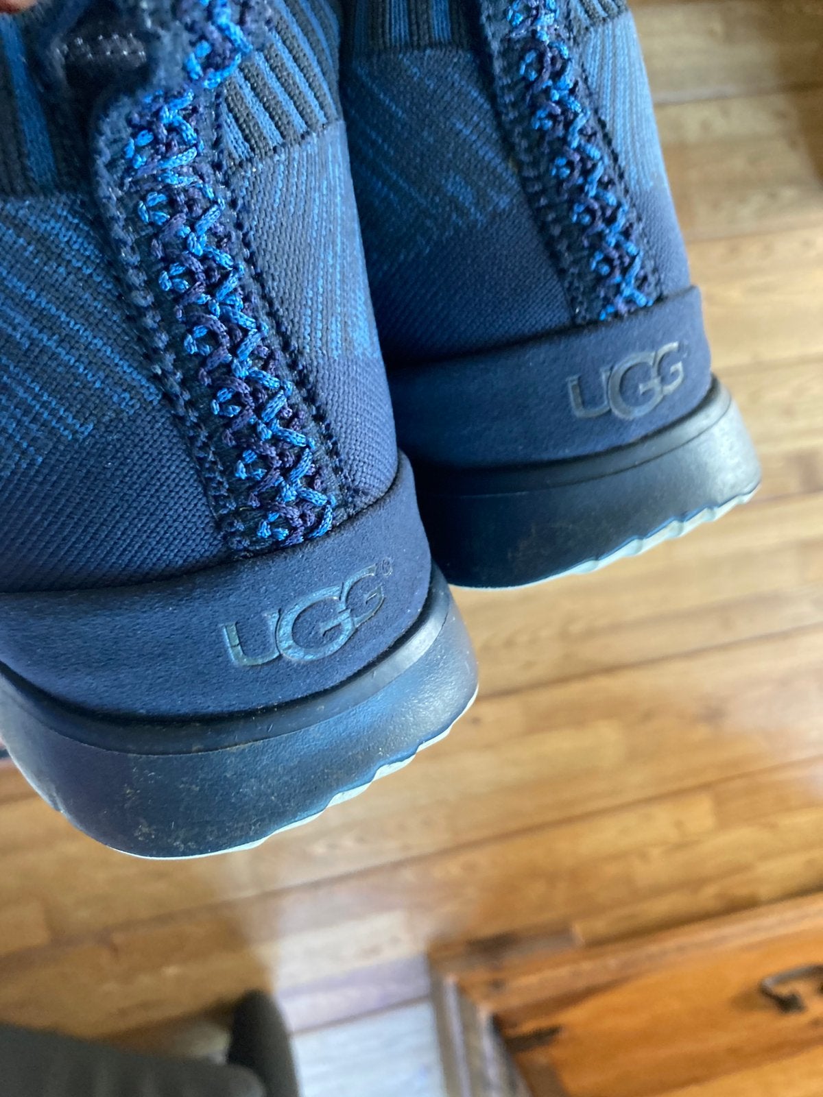 Lichtgewicht UGG’s maat 43, Verzenden, Zo goed als nieuw, Blauw