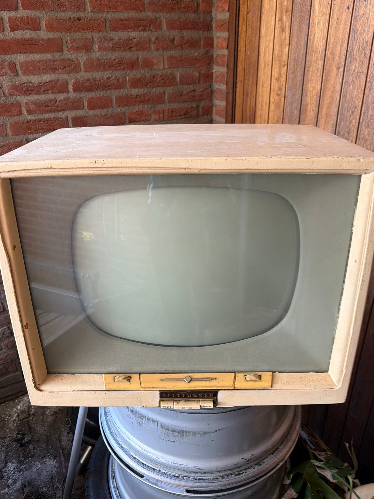 Unieke Vintage Telefunken FE 18/43 T TV (1957/1958), Ophalen