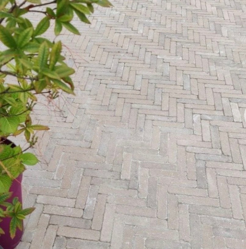 Nieuwe waaltjes, restpartij bijna 2,5 m2, Gebruikt, Klinkers, Ophalen of Verzenden, 10 m² of meer