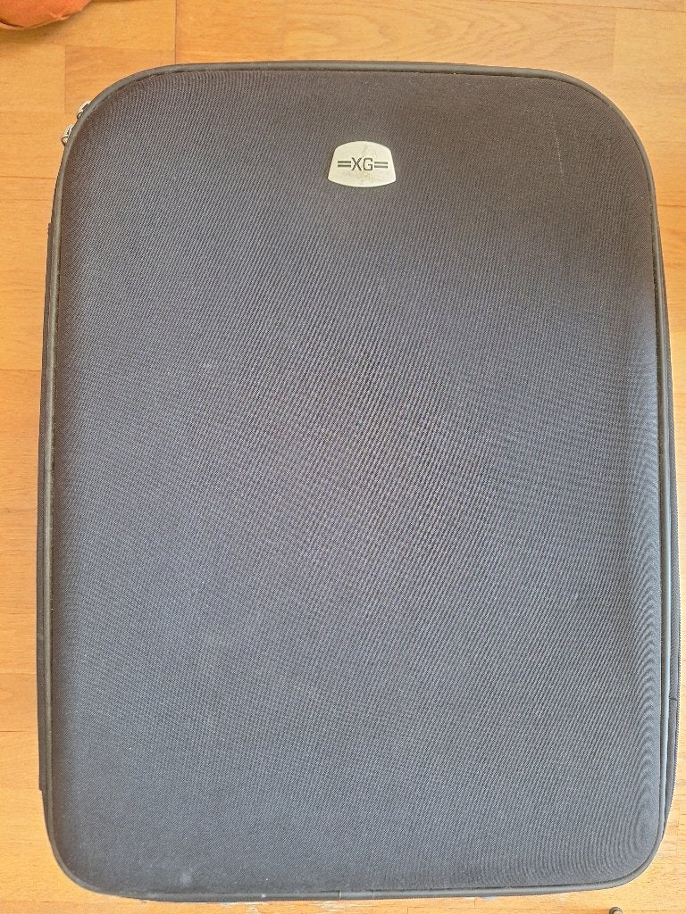 Zwarte trolley koffer XG, softcase met cijferslot, Wieltjes, Gebruikt, Hard kunststof, Ophalen of Verzenden