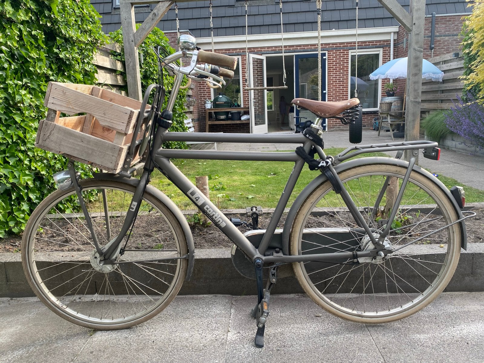 Cortina herenfiets met krat - Gebruikt, Ophalen, Gebruikt, Overige merken, Versnellingen