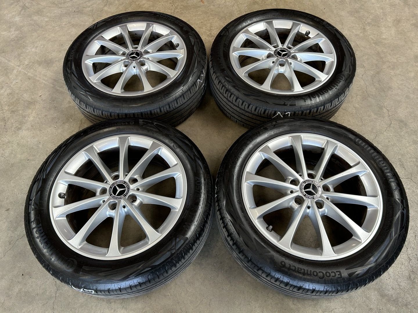 17 inch originele velgen + zomerbanden MB A, B klasse CLA, Gebruikt, -, -, Banden en Velgen