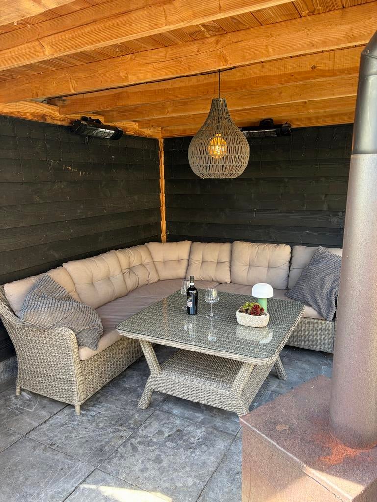 Luxe Wicker Loungeset met Glazen Tafel, 5 zitplaatsen, Ophalen of Verzenden, Zo goed als nieuw, Loungeset