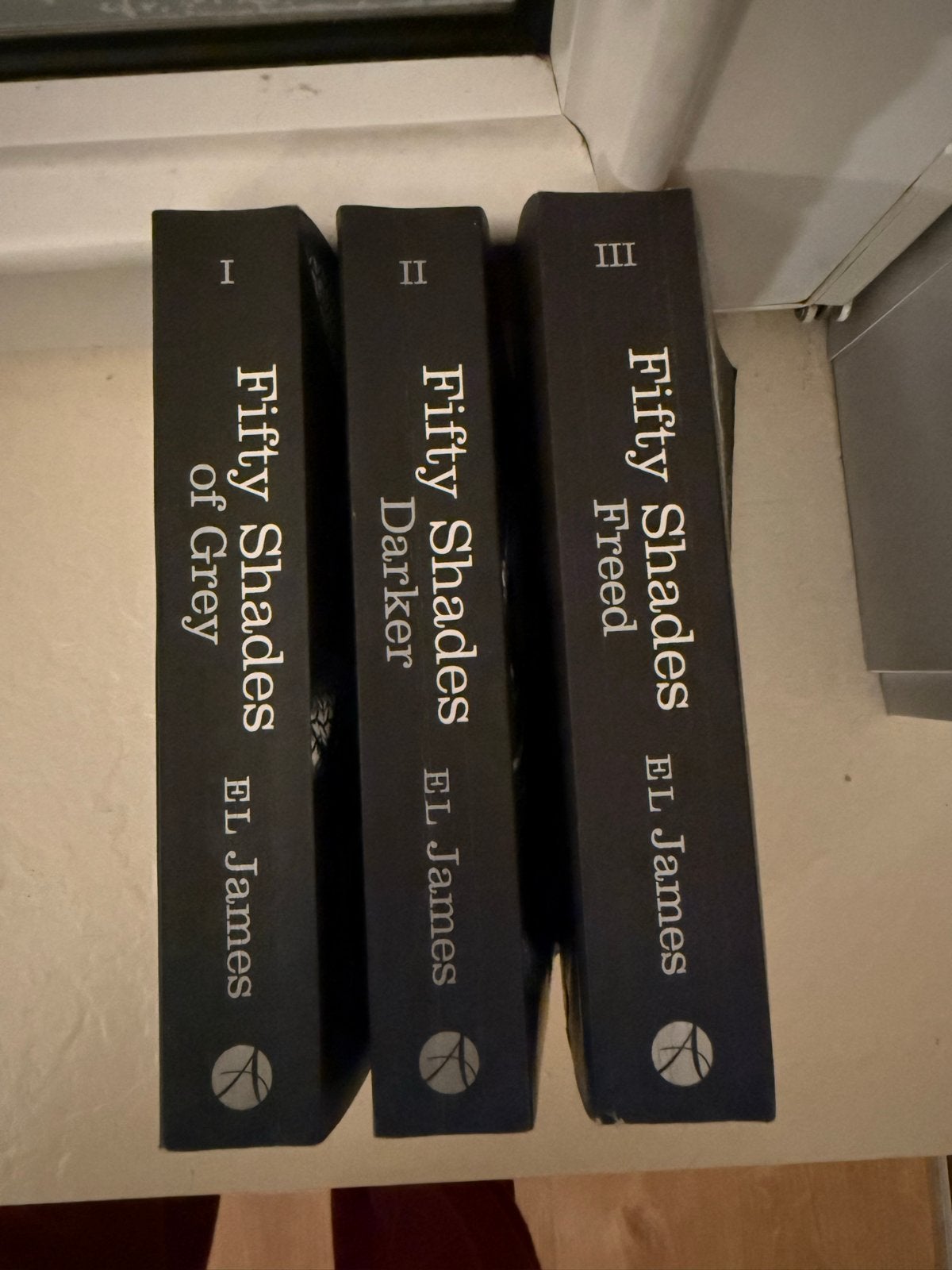 Fifty Shades Trilogie - E.L. James (Zo goed als nieuw), Boeken, Ophalen of Verzenden, Zo goed als nieuw