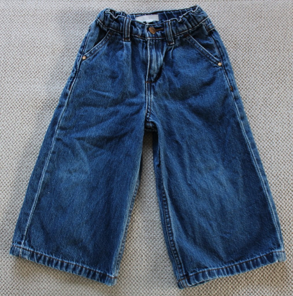 Wijde spijkerbroek van ZY 92, Kinderen en Baby's, Kinderkleding | Maat 92, Broek, ZY., Gebruikt, Meisje