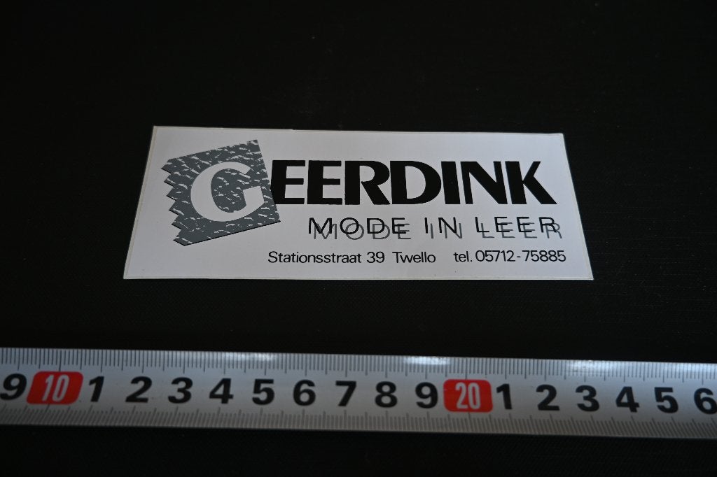 sticker Twello GEERDINK Mode in leer Stationsstraat 39, Ophalen of Verzenden, Zo goed als nieuw