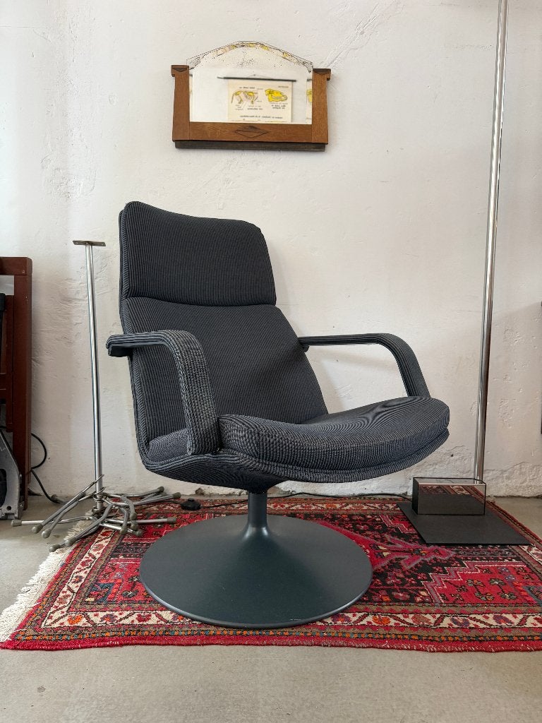 Vintage Artifort draaifauteuil F142 design Geoffrey Harcourt, Huis en Inrichting, Fauteuils, Ophalen, Gebruikt, -, -