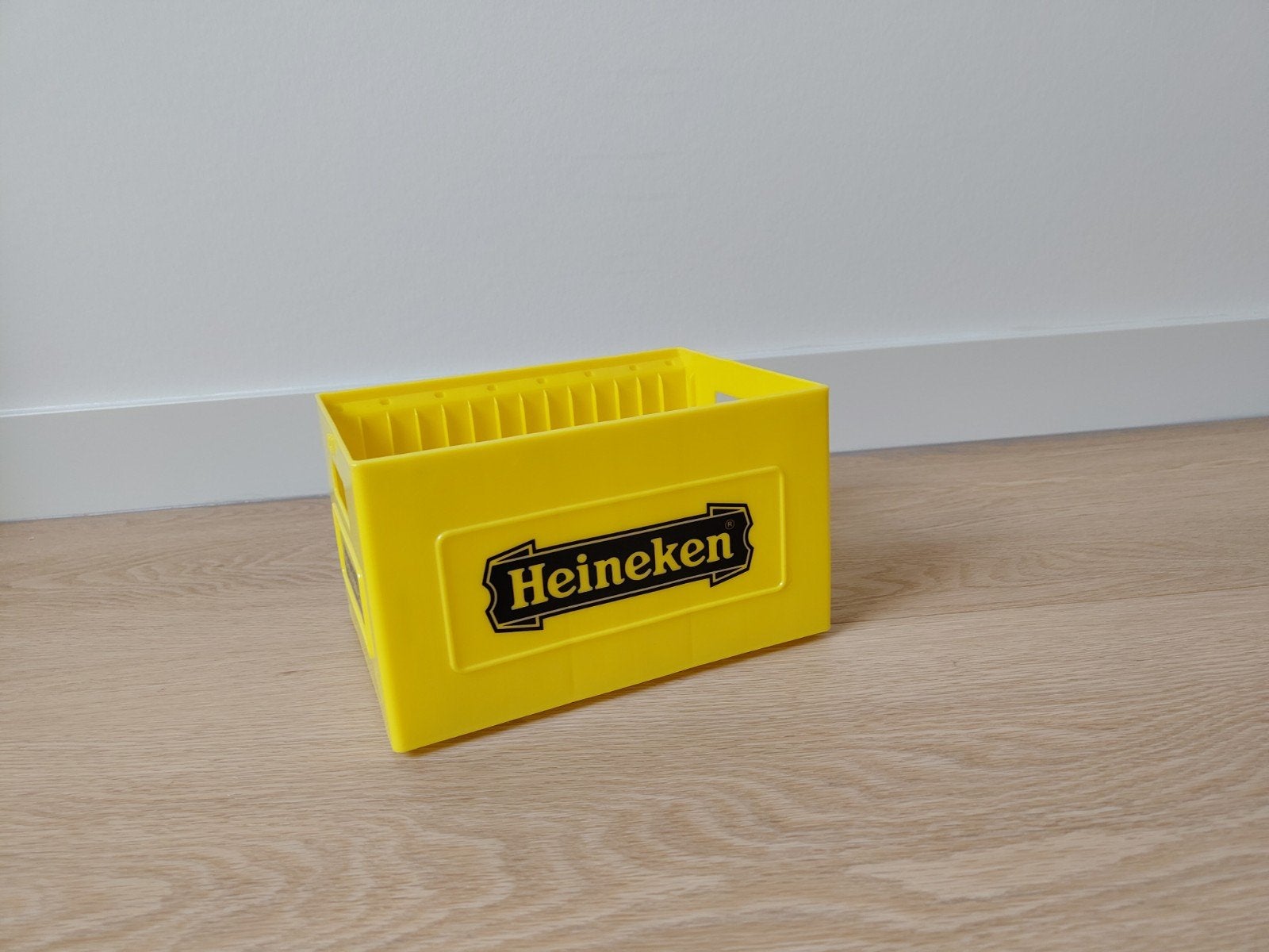 Heineken minikratje (cd houder) - Geel plastic verzamelobjec, Ophalen, Heineken