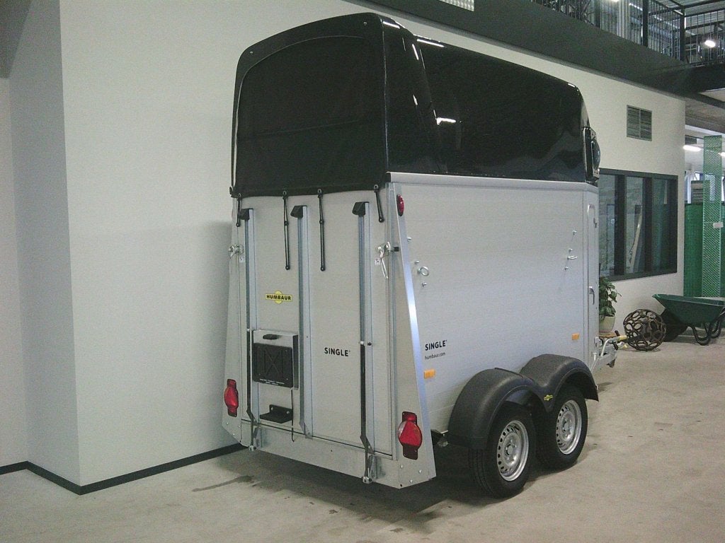 Humbaur Single Alu Black met zadelkamer. AANBIEDING, Dieren en Toebehoren, Niet ingevuld, Niet ingevuld, Ophalen of Verzenden