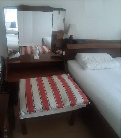 Zeer mooie Luxe Kaptafel, Huis en Inrichting, Ophalen, Modern, Hip, Massief, Retro, Vintage, Klassiek, Cozy, 50 tot 100 cm, Zo goed als nieuw