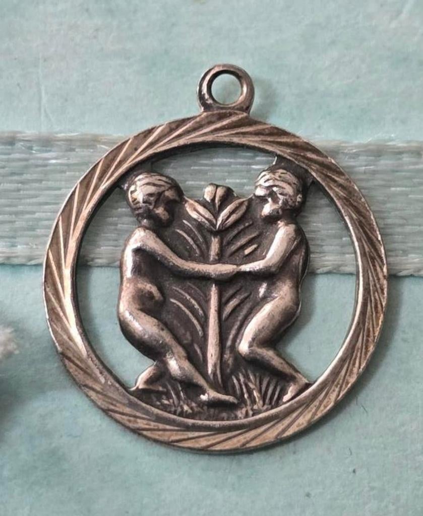 Vintage Zilveren Tweelingen Sterrenbeeld Bedel Hanger, Overige merken, Gebruikt, Verzenden, 1 bedel