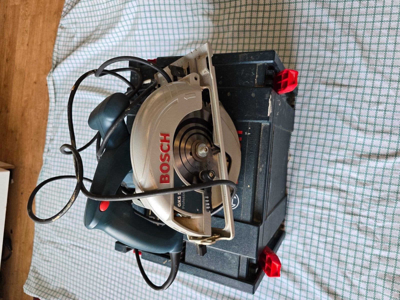 Bosch GKS 55 Professional Cirkelzaag met koffer, Gebruikt, Cirkelzaag, Ophalen of Verzenden, 30 tot 70 mm