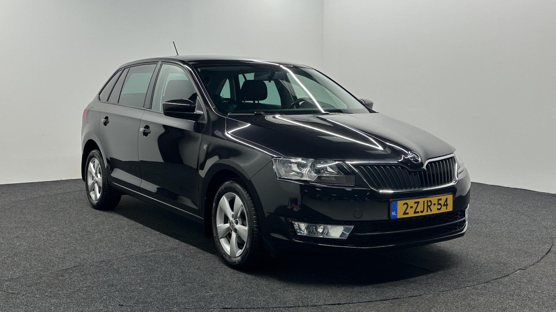 Skoda Rapid 1.2 TSI Greentech Active AIRCO NAVI CRUISE LM 71, Voorwielaandrijving, Euro 5, 4 cilinders, Met garantie (alle)