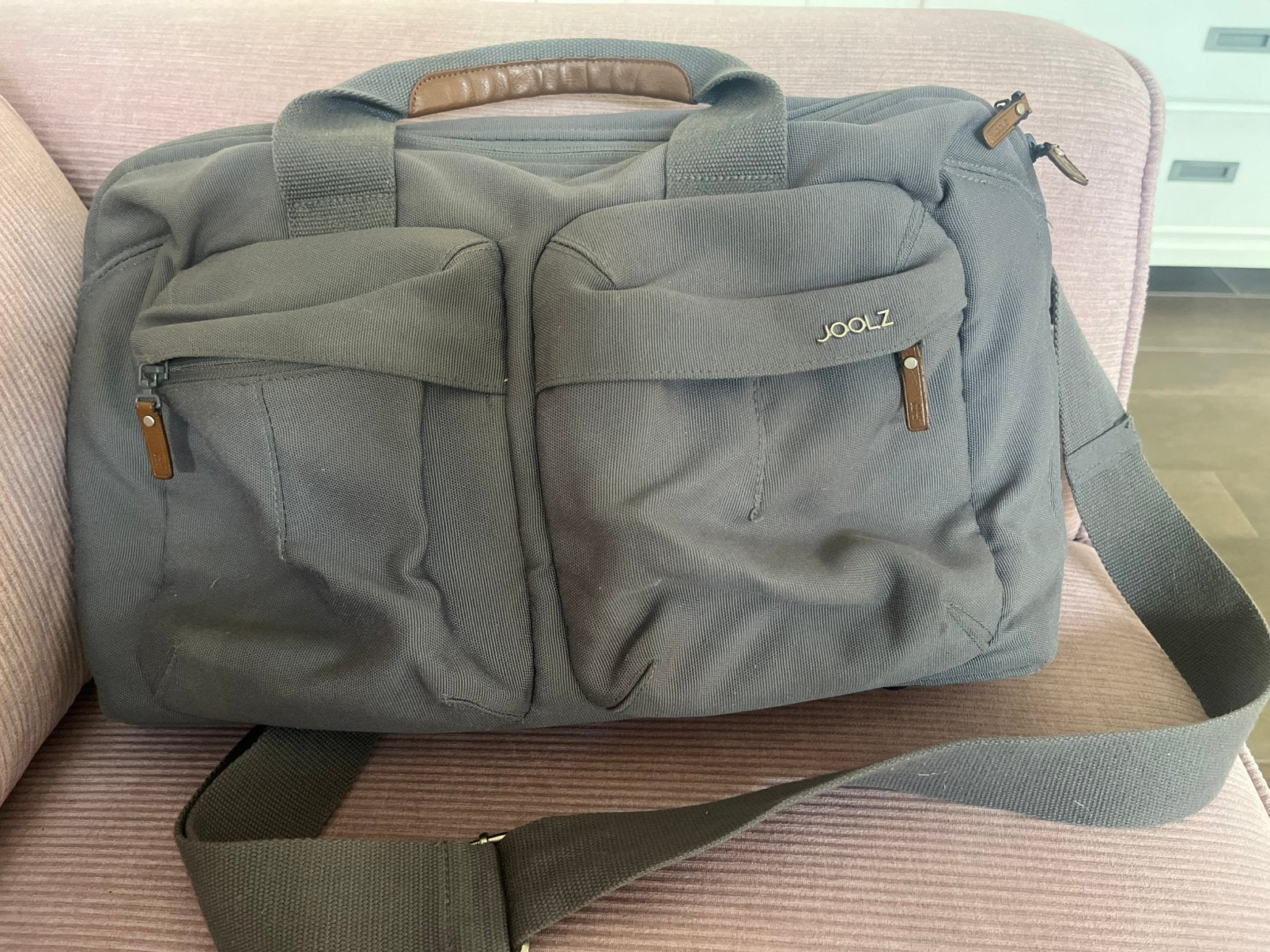 Joolz luiertas kleur elephant grey, incl. verschoningsmatje, Kinderen en Baby's, Luiertassen, Gebruikt, Joolz, Schoudertas functie