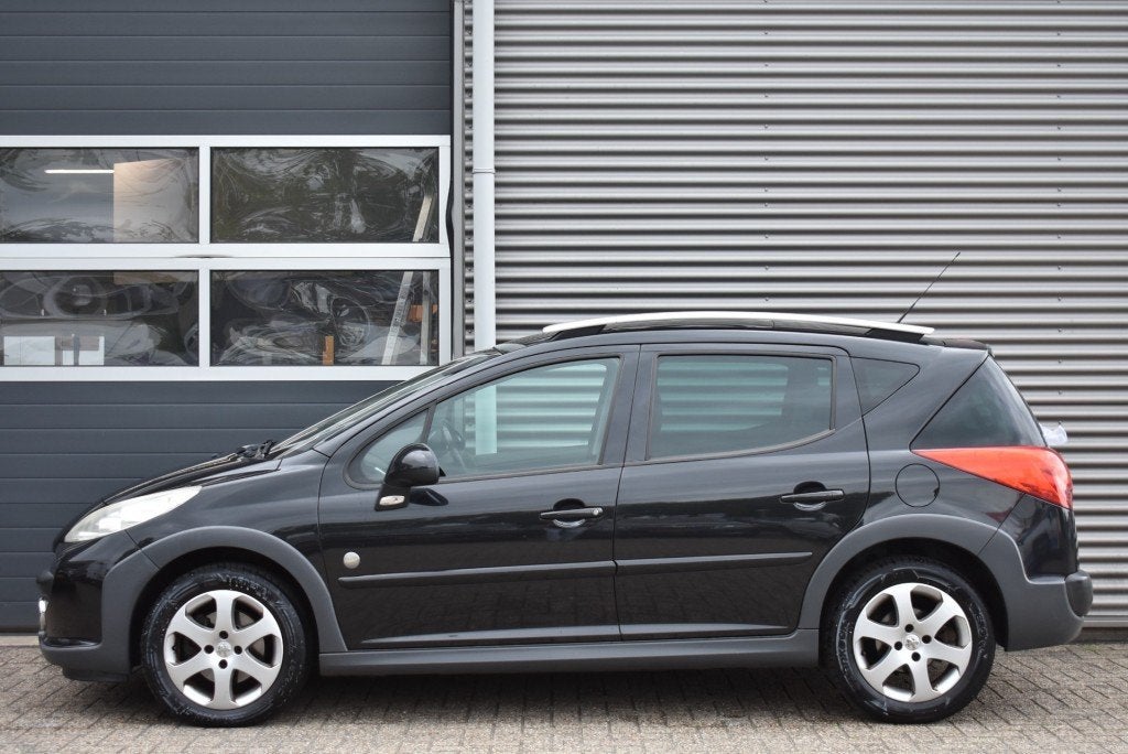 Peugeot 207 1.6 VTI SUBLIME / CRUISE / CLIMA / TREKH. / PANO, Auto's, Gebruikt, 4 cilinders, Handgeschakeld, 600 kg