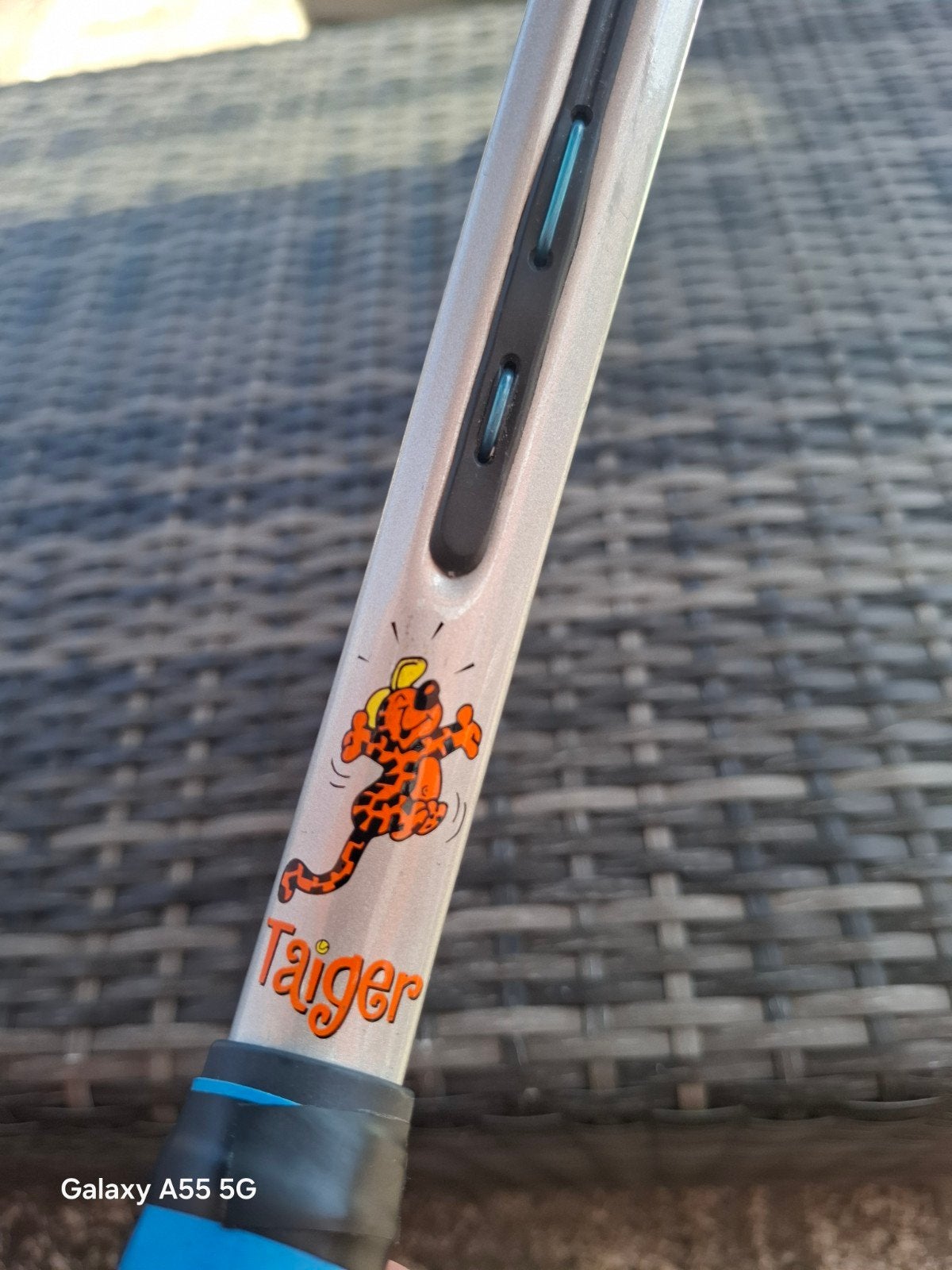Junior Tennis Racket Taiger - Gebruikt 21 inch, Sport en Fitness, Tennis, Overige merken, Taiger, Gebruikt, Onbekend