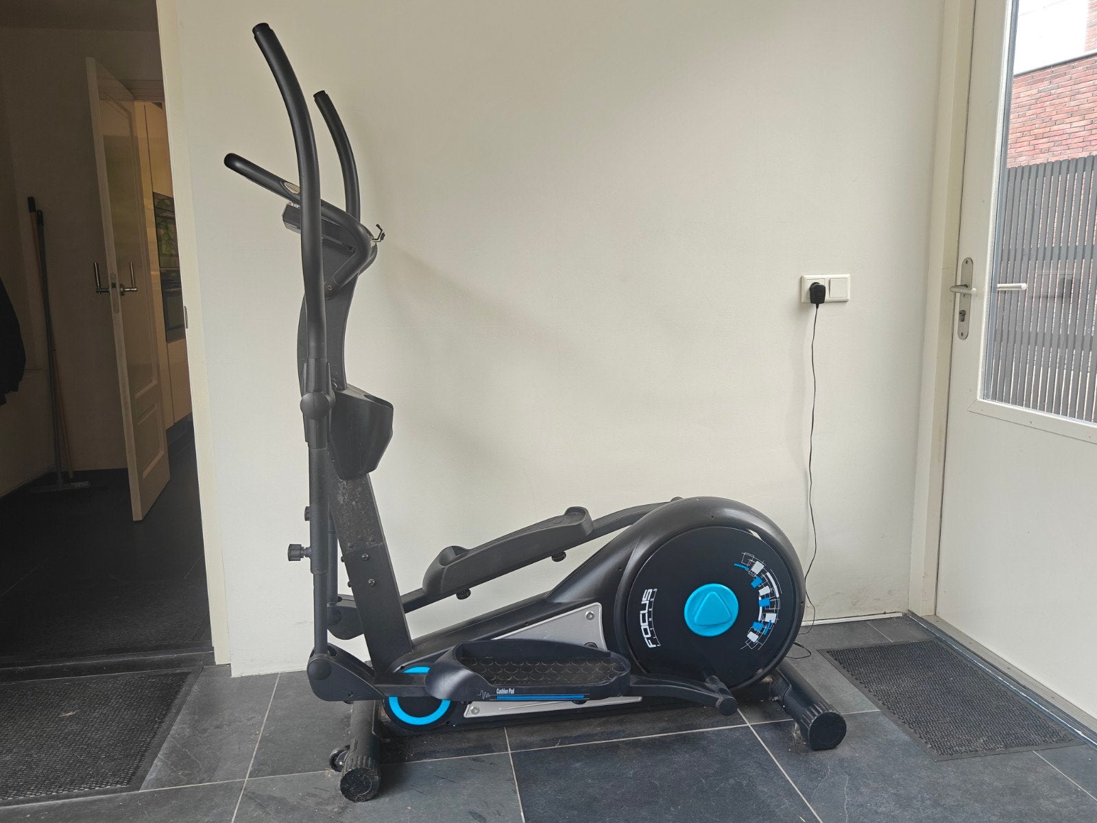 Focus Fitness Fox 5 Crosstrainer, Sport en Fitness, Ophalen, Benen, Gebruikt, Crosstrainer