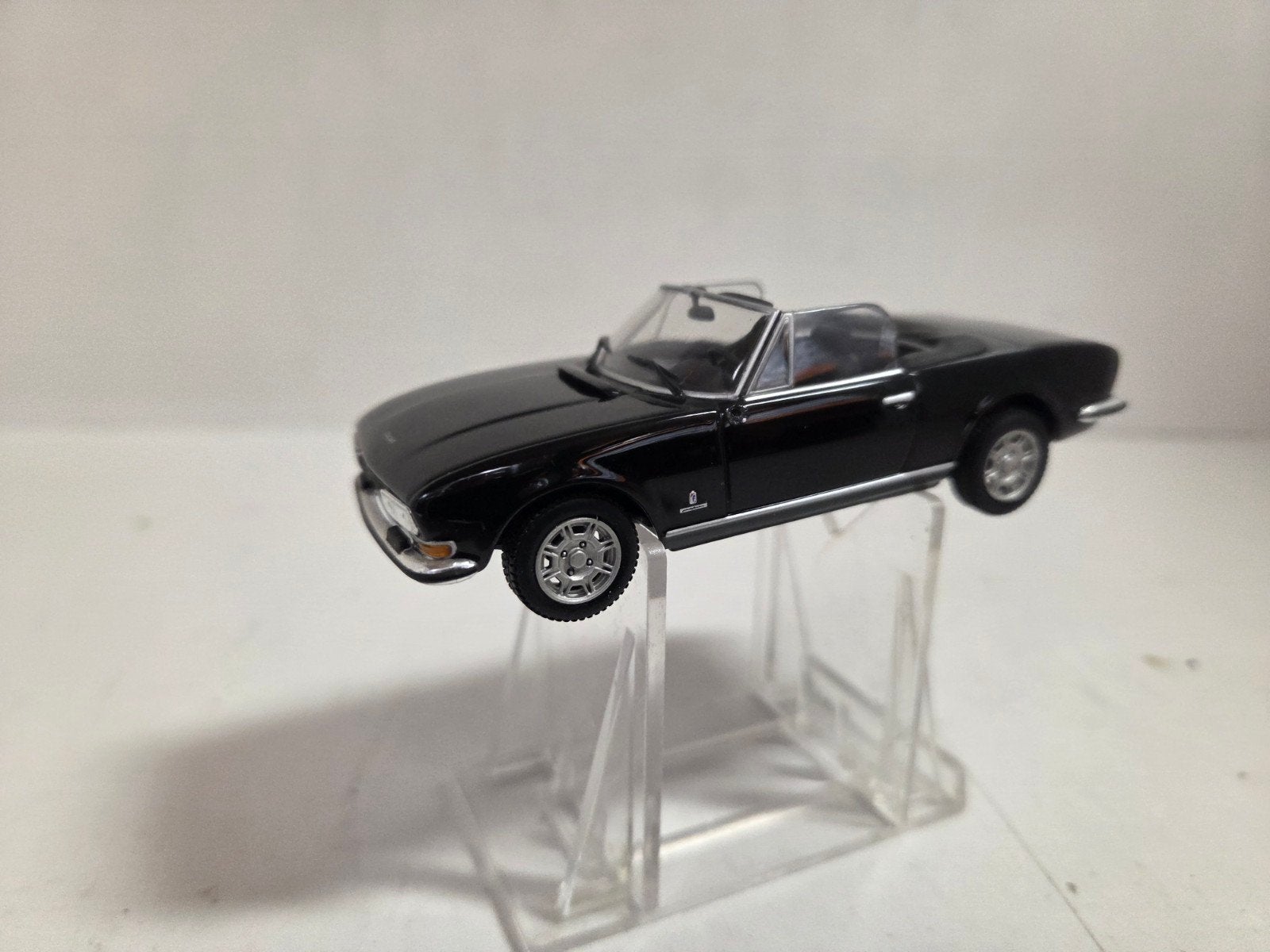 Minichamps Peugeot 504 cabriolet 1:43, Auto, ., Ophalen of Verzenden, Zo goed als nieuw