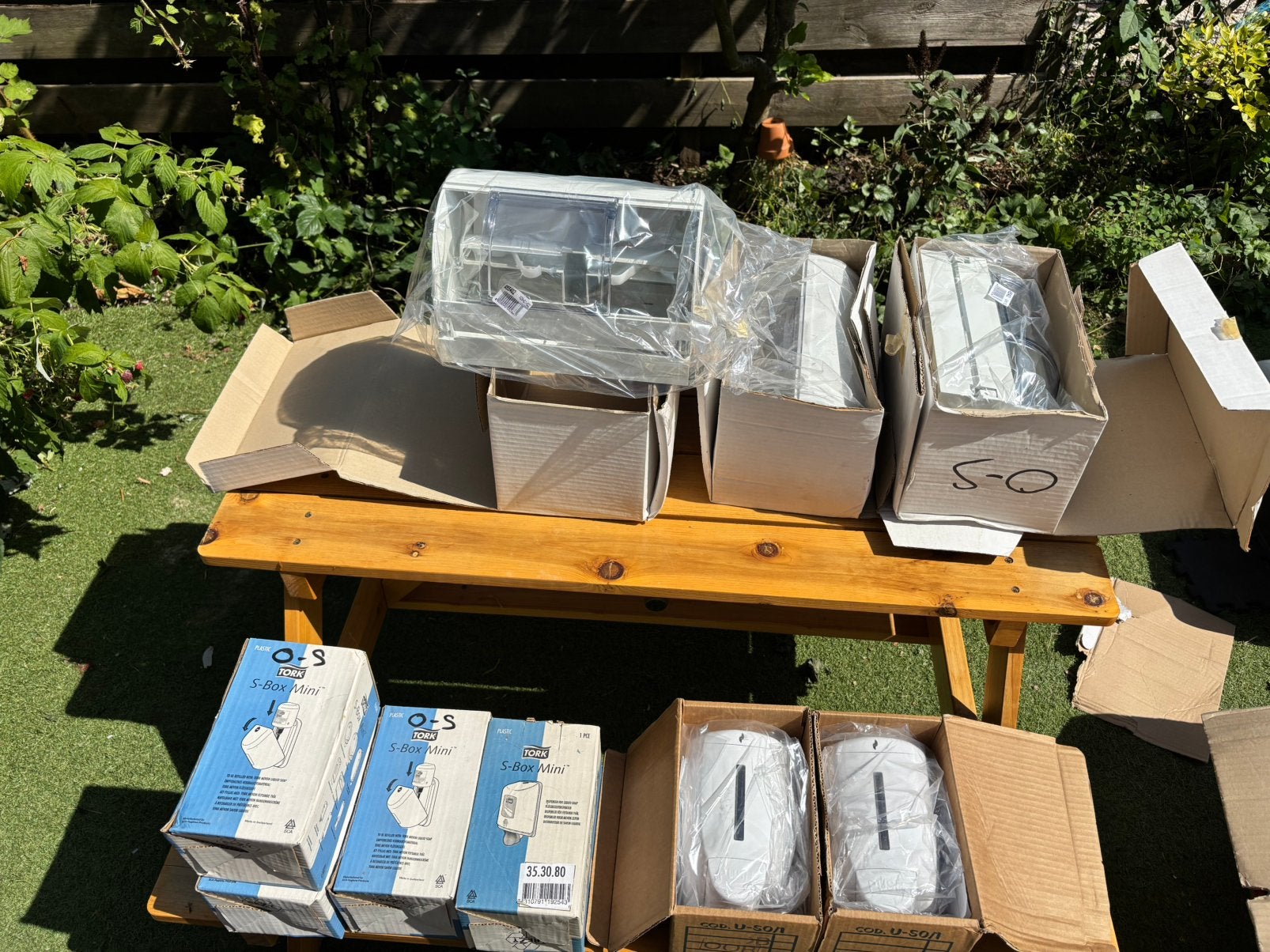 Tork s-box mini, andere dispenser en wc rol houder, Ophalen of Verzenden, Overige typen