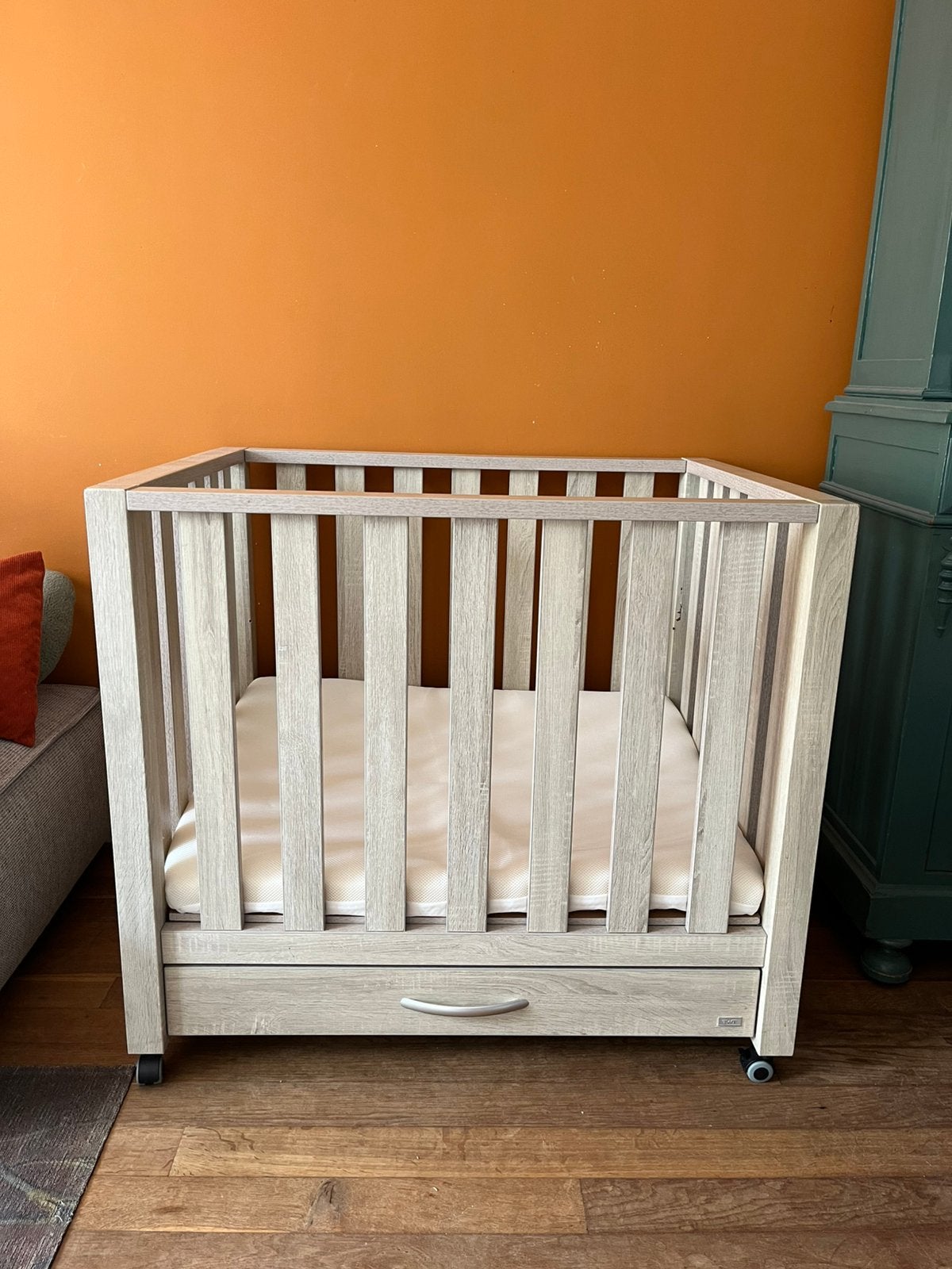Box met laden en matras, Kinderen en Baby's, Boxen, Ophalen, Gebruikt, Rechthoekig, In hoogte verstelbaar