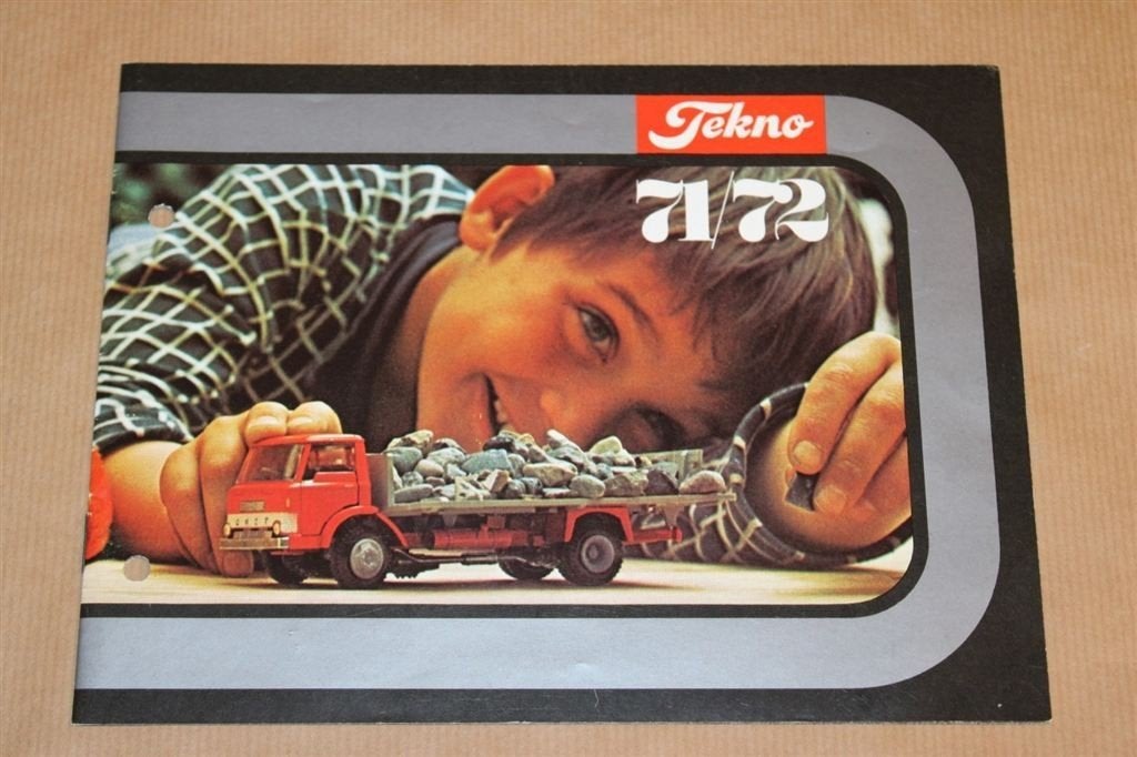 Tekno speelgoedcatalogus - 1971-1972, Antiek en Kunst, Antiek | Speelgoed, Ophalen of Verzenden