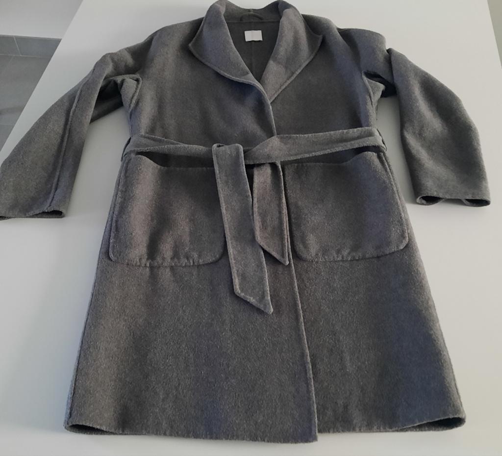 Mooie, warme grijze wolmix jas - Maat M, Kleding | Dames, Maat 38/40 (M), Ophalen of Verzenden, Zo goed als nieuw, Grijs