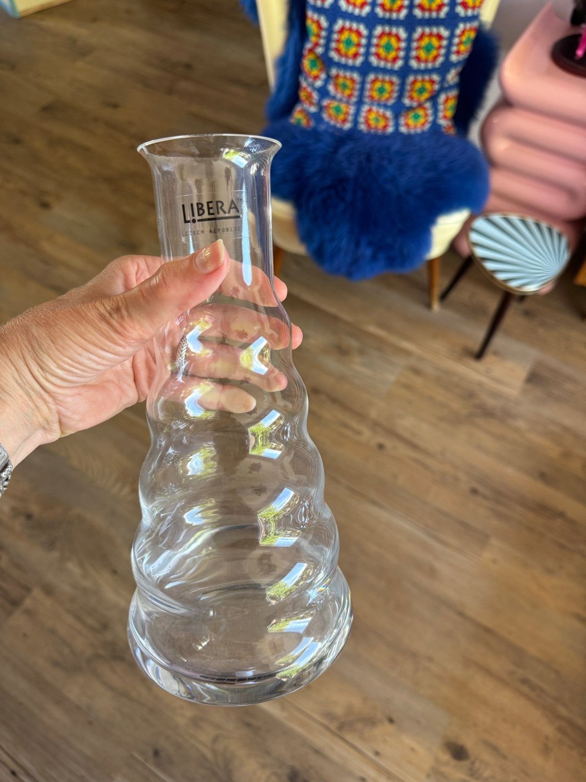Libera Czech Republic Kristal Glazen Vaas - Golvend Design, Antiek en Kunst, Antiek | Vazen, Ophalen of Verzenden