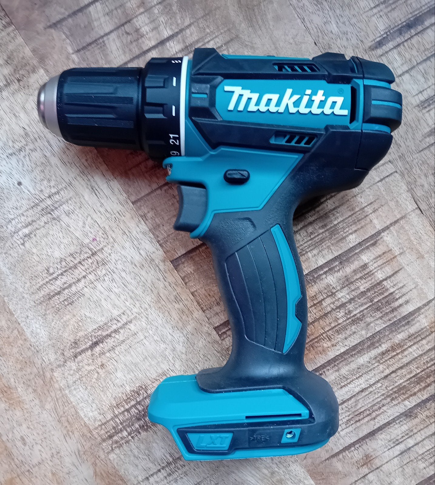Makita DDF482 accu boor-schroefmachine 18V Nieuw, Ophalen, Nieuw, Boor- en Schroefmachine