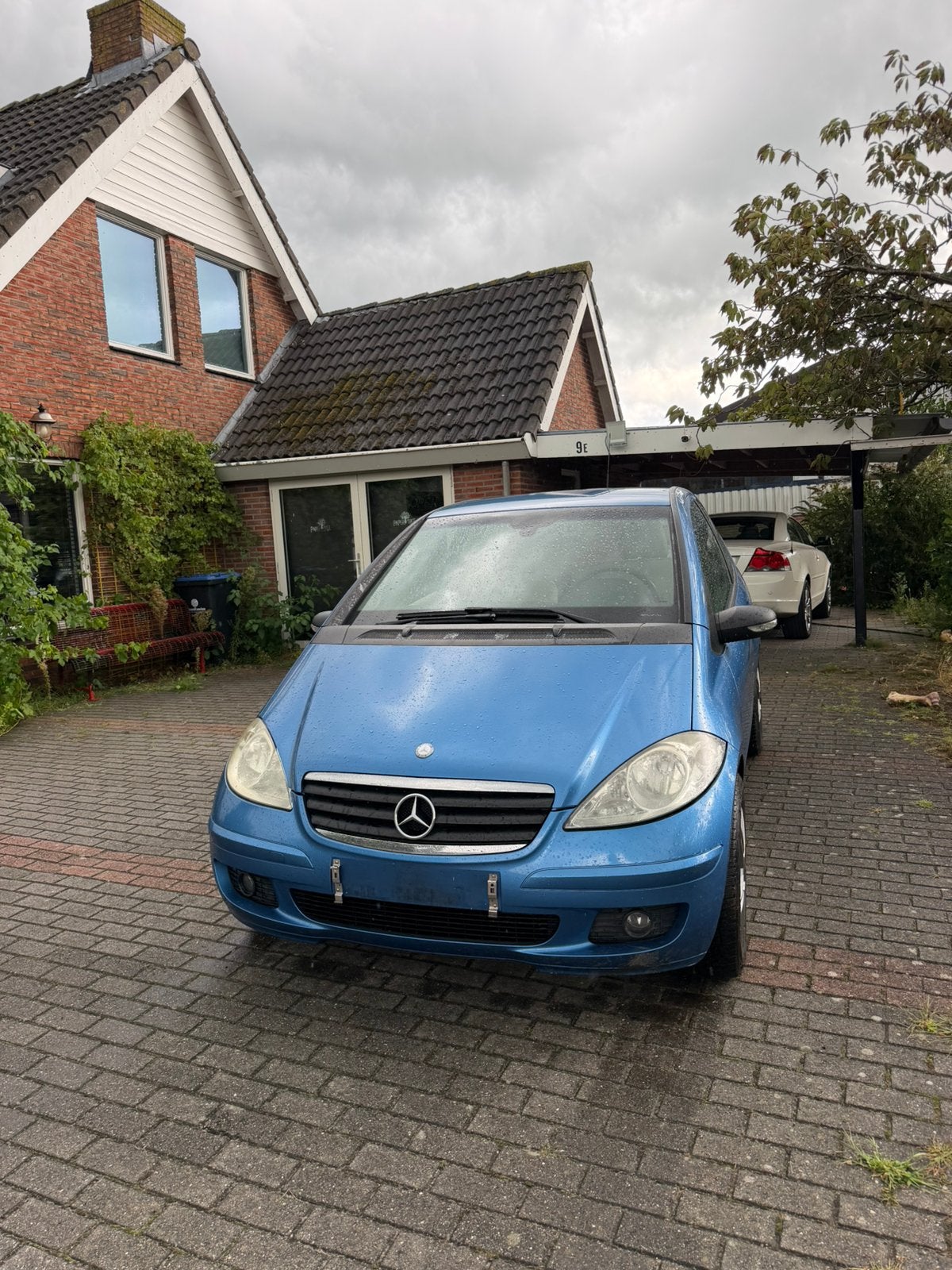 MERCEDES-BENZ A 160, Auto's, Beige, 4 cilinders, Airbags, 595 kg