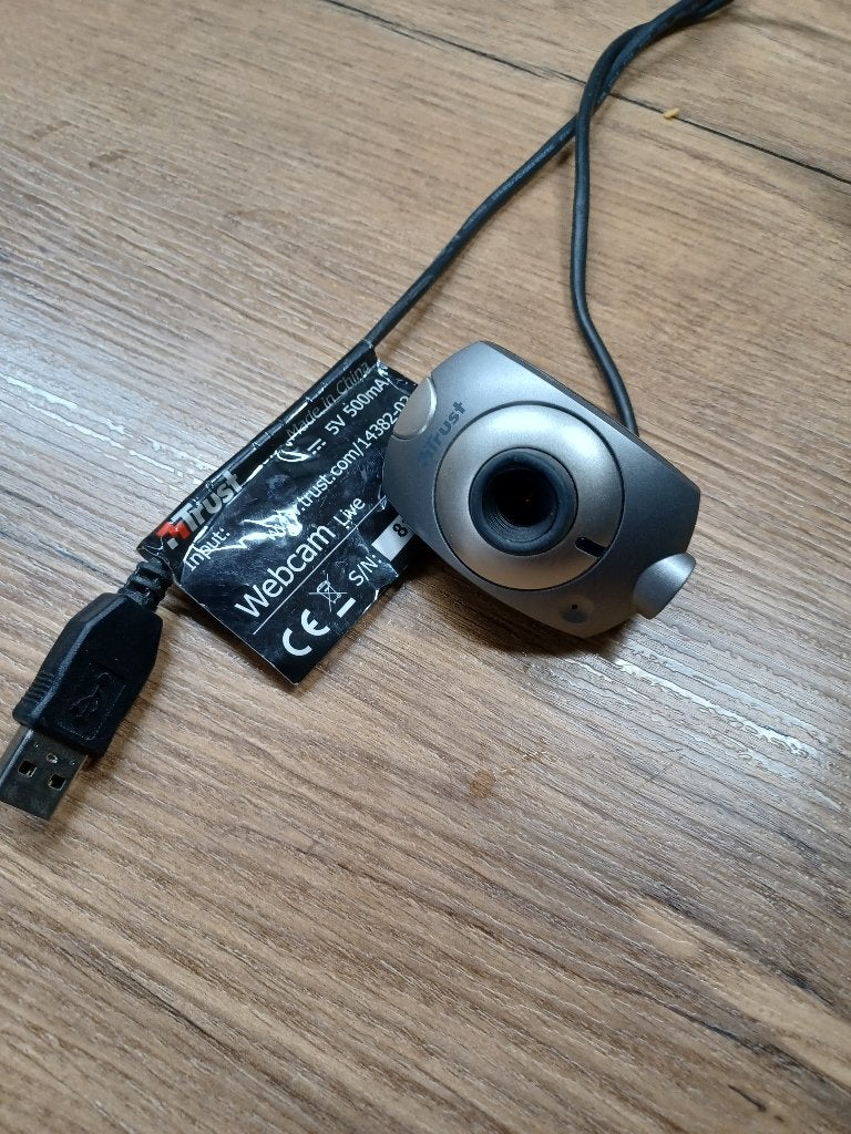 Trust webcam, Computers en Software, Gebruikt, Ophalen of Verzenden, Trust, Monitorclip