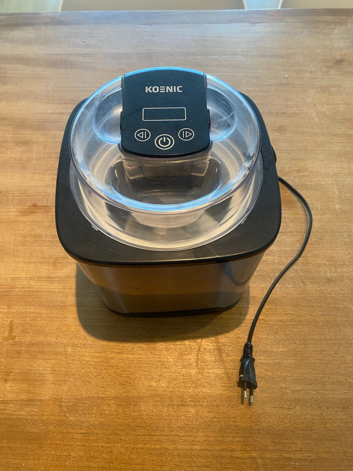 Koenic ijsmachine - Maak zelf heerlijk ijs!, Witgoed en Apparatuur, IJsmachines, Ophalen, Gebruikt, Koelelement