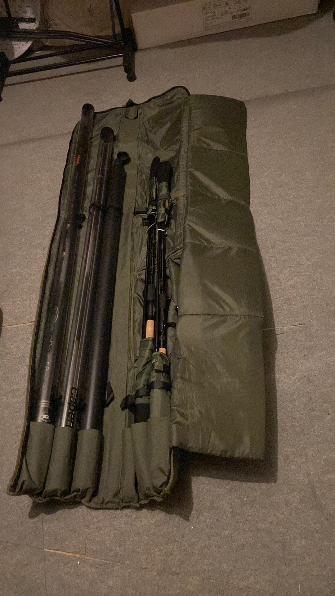 Complete set foudraal+feeder+match en vaste hengel 9,5 m, Ophalen, Zo goed als nieuw