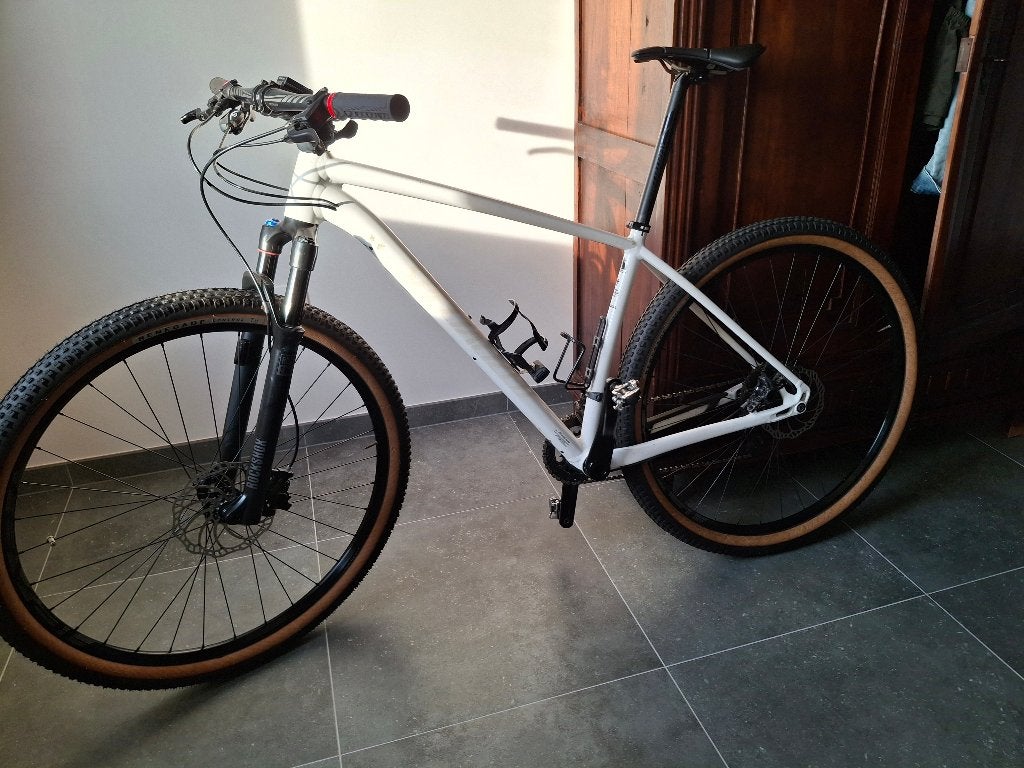 Specialized hardtrail, 28 inch, Gebruikt, Vering, Meer dan 20 versnellingen