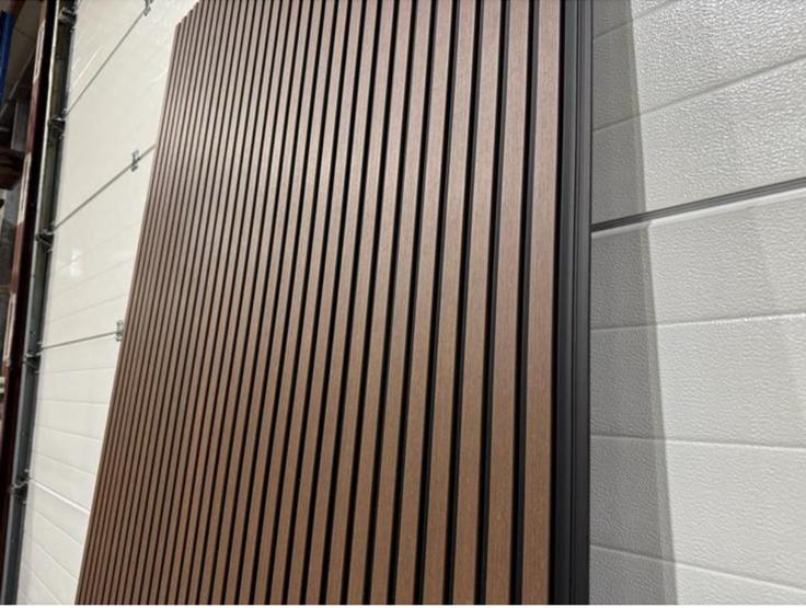 Wandbekleding/ Gevelbekleding Composiet IPE  2900 mm 16 mm, Doe-het-zelf en Verbouw, Platen en Panelen, Ophalen of Verzenden, Zo goed als nieuw