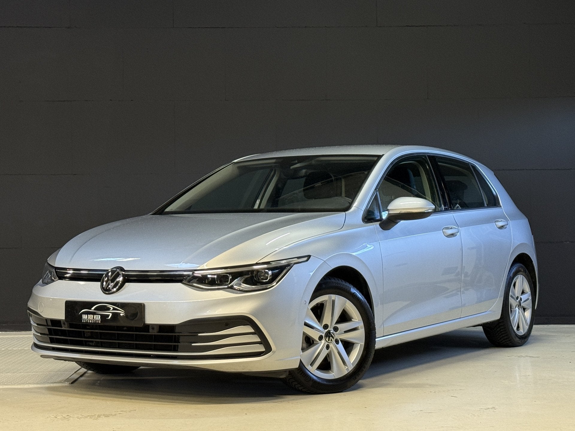 Volkswagen Golf 1.5 TSI Life Business | Memory stoelen | Cam, Voorwielaandrijving, Stof, 4 cilinders, Origineel Nederlands