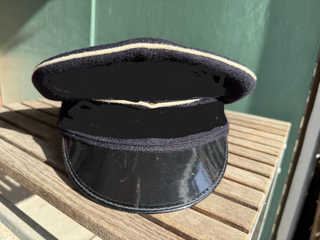 Zwarte wollen officiers pet M, Verzamelen, Ophalen of Verzenden, Overige soorten, Nederland, Helm of Baret