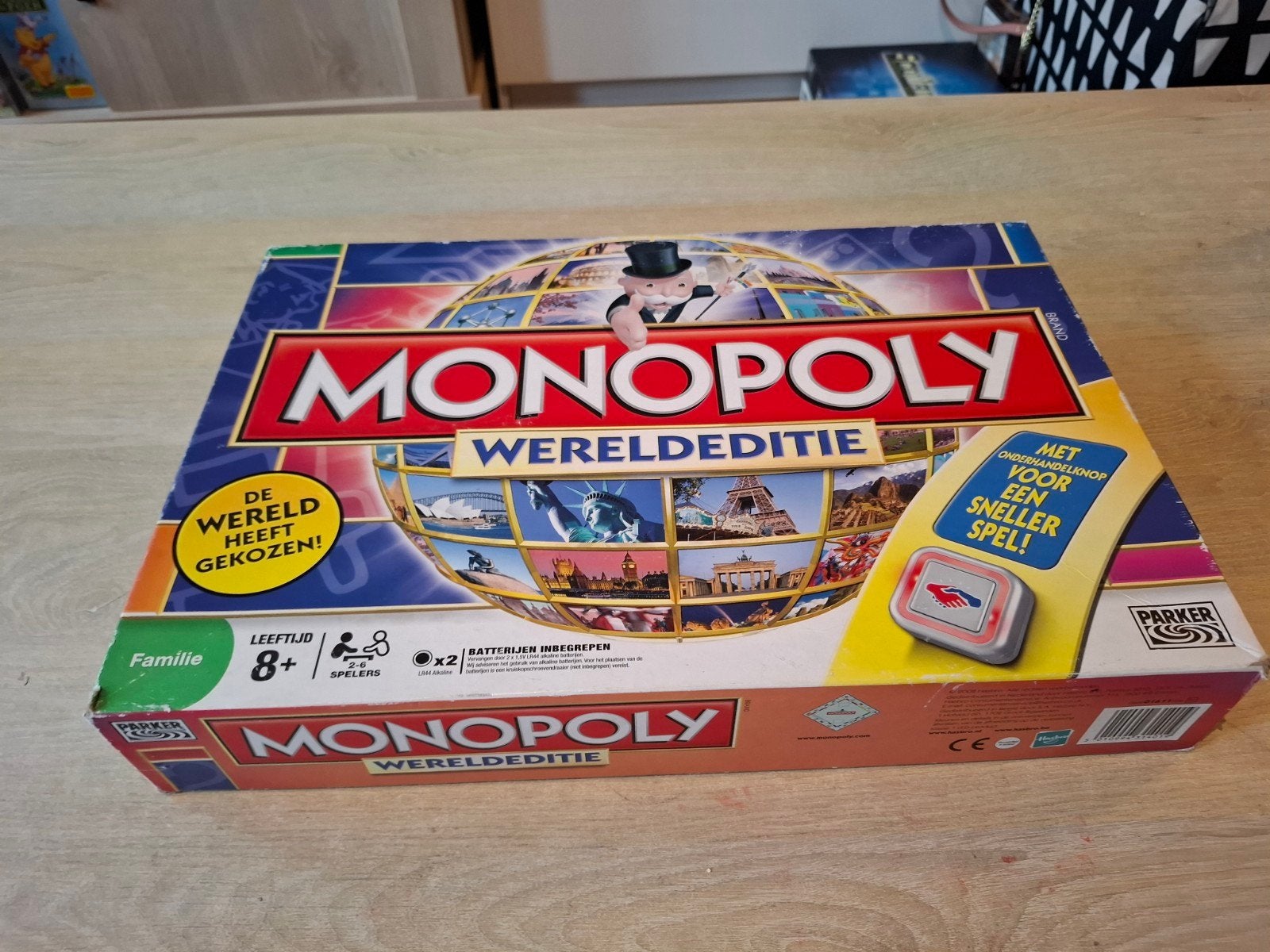 Monopoly Wereldeditie - Compleet en in goede staat, Hobby en Vrije tijd, Gezelschapsspellen | Bordspellen, Parker, Ophalen of Verzenden
