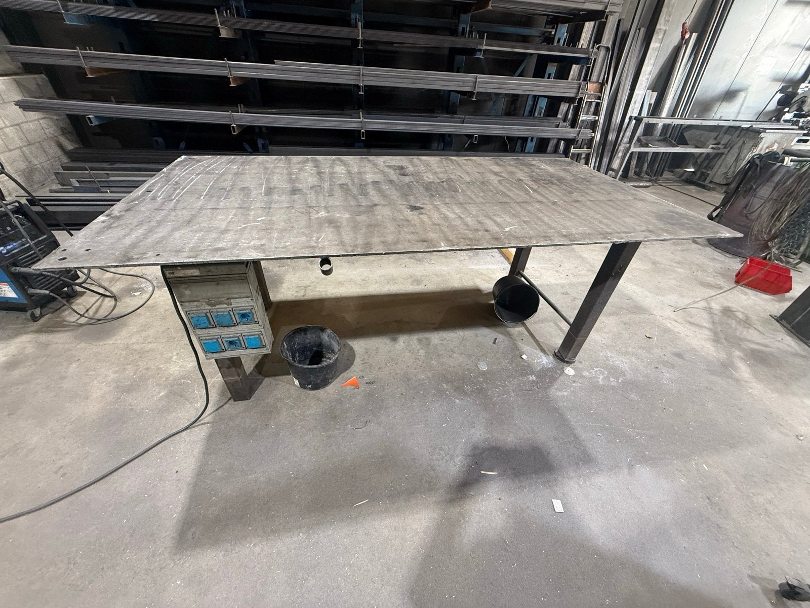 Robuuste Werkbank / Lastafel - Ideaal voor elke werkplaats, Ophalen, Gebruikt, 170 cm of meer
