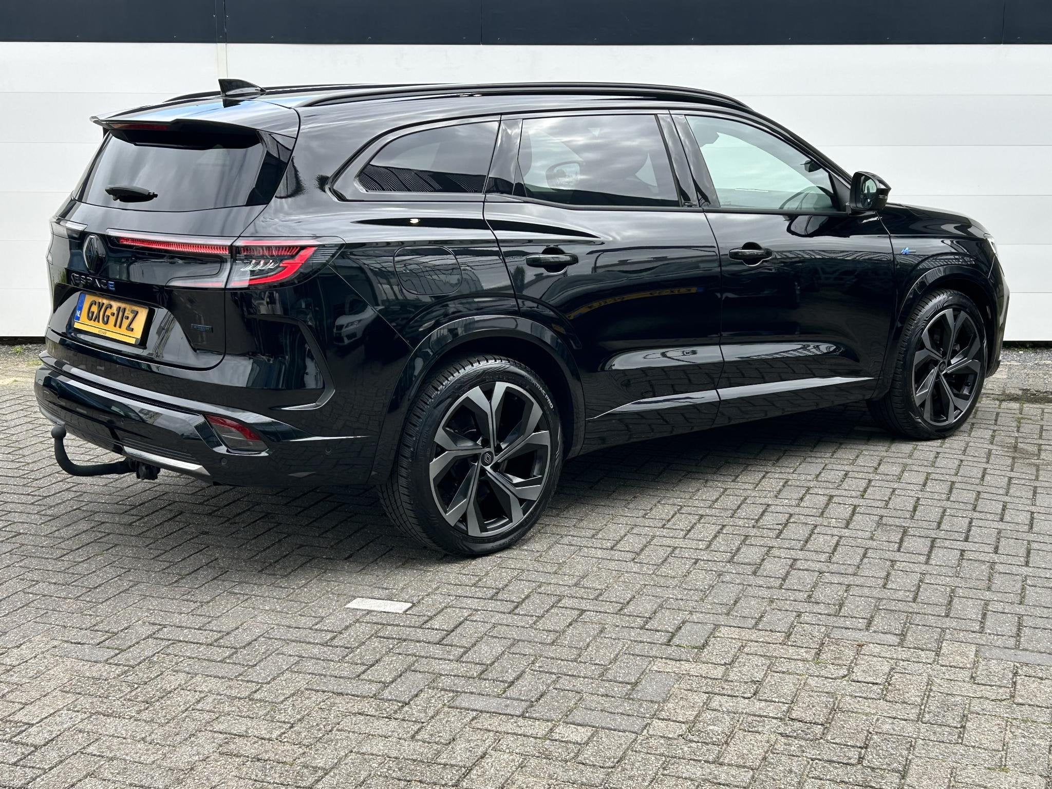 Renault Espace E-Tech full hybrid 200 esprit Alpine 7p. | Na, Auto's, Gebruikt, 1199 cc, 7 stoelen, Zwart