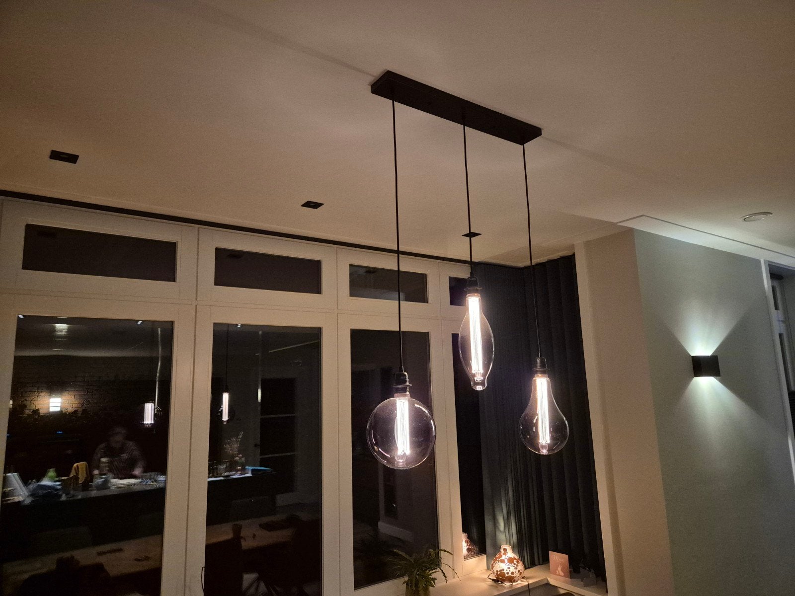 Moderne hanglamp met 3 glazen bollen, Ophalen, Zo goed als nieuw, Glas, 75 cm of meer
