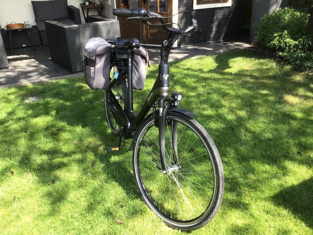 Te koop aangeboden matzwarte Sparta MB7 Dames E bike, 53 tot 56 cm, Velgrem, Zo goed als nieuw, Ophalen