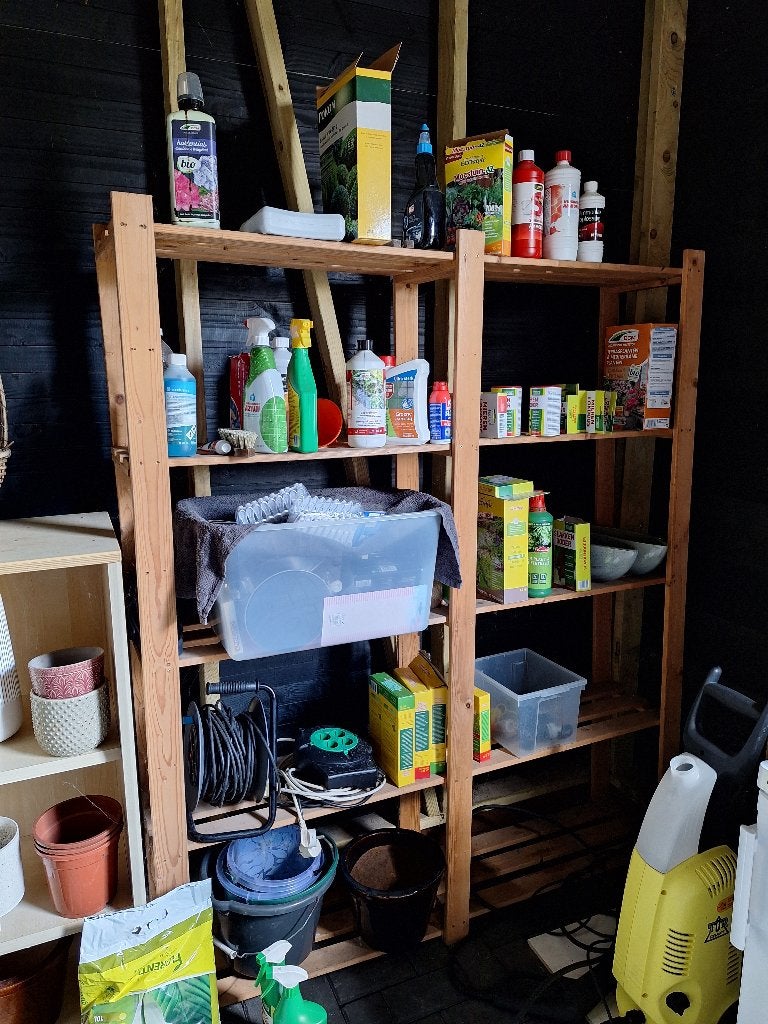 Stellingkast vurenhout, Ophalen, Met plank(en), Gebruikt, 100 tot 150 cm