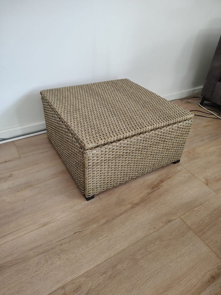 Ikea Solleron hocker, Ophalen, Zo goed als nieuw, Kunststof