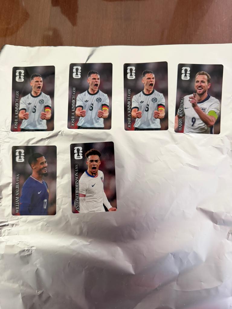 Panini, Fifa 2026 Coca Cola Cane, Kimmich, Robinson, Saliba, Ophalen of Verzenden, Zo goed als nieuw, Plaatje