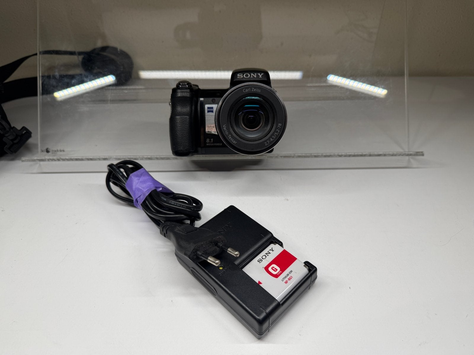 Sony DSC-H7 Digitale Camera met Carl Zeiss Lens, Ingebouwde flitser, Gebruikt, Oplader, Ophalen of Verzenden