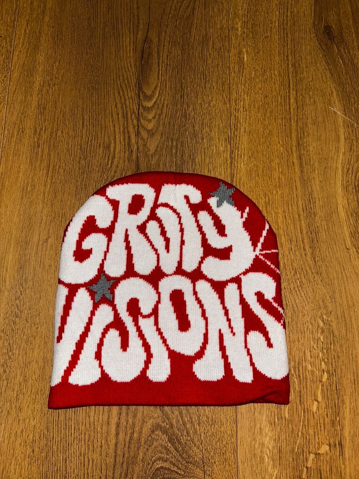 Rode muts met spinnenweb en 'GROOVY VISIONS' opdruk, Ophalen of Verzenden