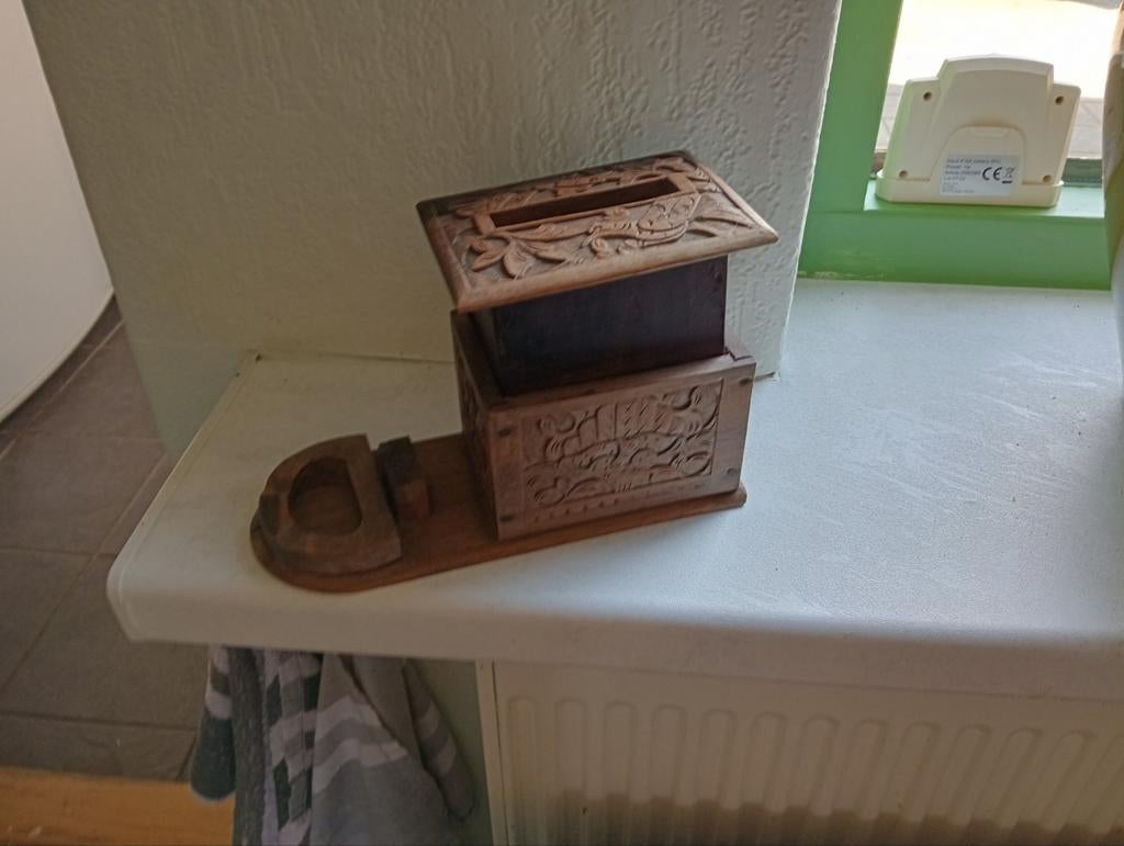 Antieke houten sigarettendispenser met houder, Antiek en Kunst, Ophalen