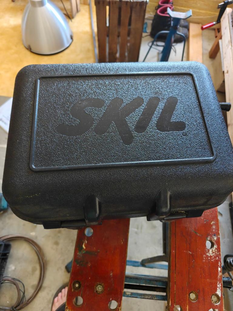 Skilsaw Cirkelzaag - Zaagblad vervangen/slijpen, Doe-het-zelf en Verbouw, Gereedschap | Zaagmachines, Gebruikt, Cirkelzaag, 30 tot 70 mm